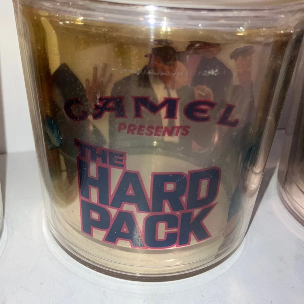Vintage Camel Plastic  Drinkware Set of‎ 5